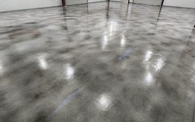 Can You Spray Clear Coat Over Epoxy?